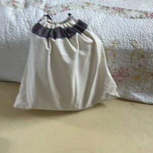 Tory Burch handbag, larger size cream color with gold patted shoulders